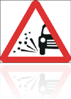 Temporary Road Signs :: Temporary Triangular Warning Signs :: 7009 Stone chippings