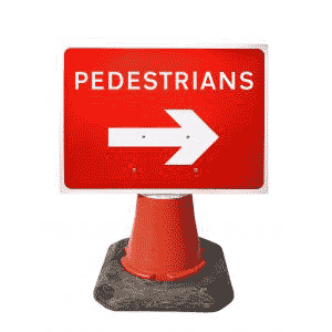 600x450mm Pedestrians with Arrow Right - 7018 