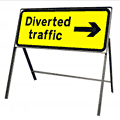 Diverted traffic arrow right  safety sign